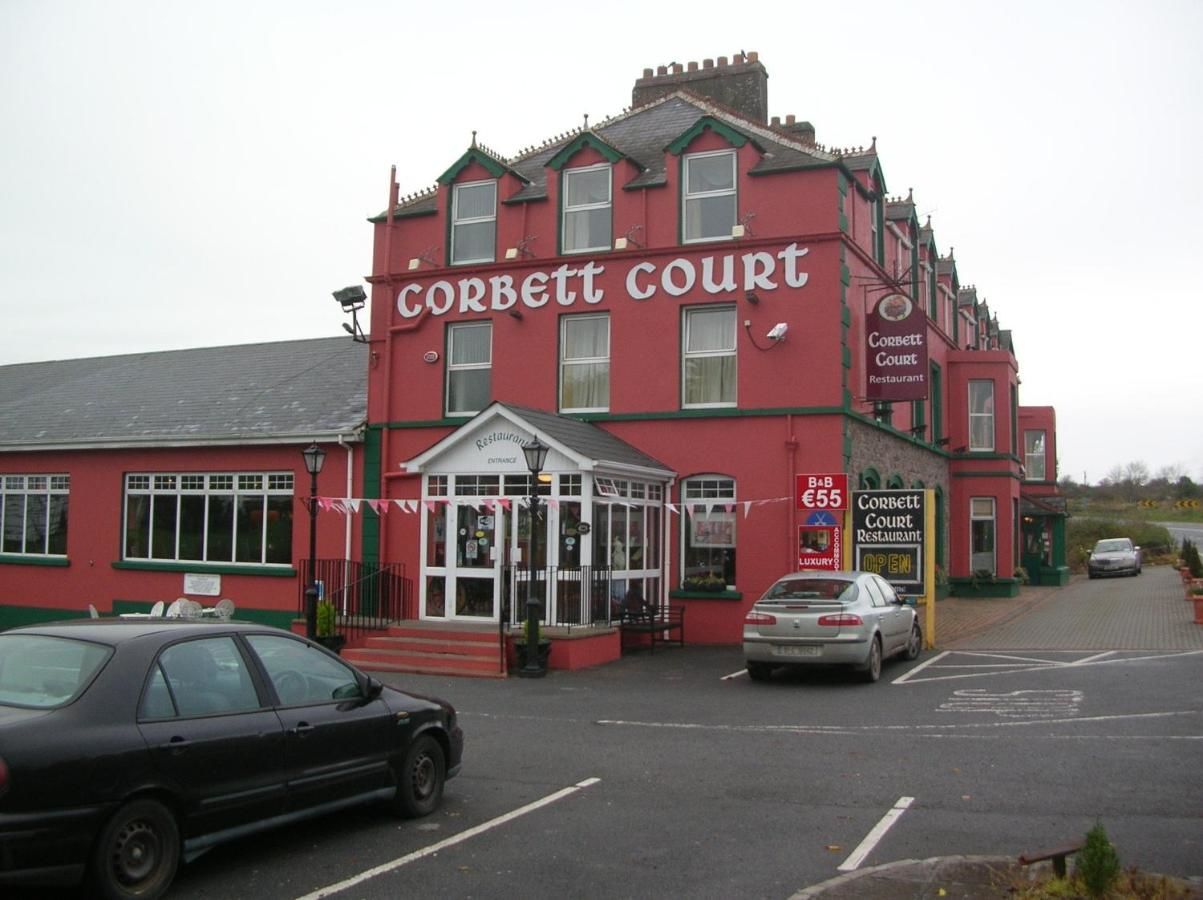 Отель Corbett Court Фермой-4
